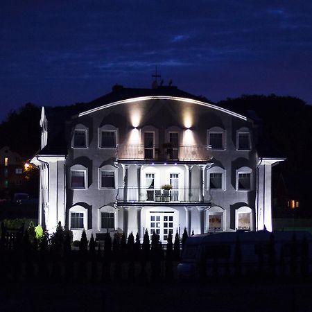 Villa Taan Royal Rewal Ngoại thất bức ảnh