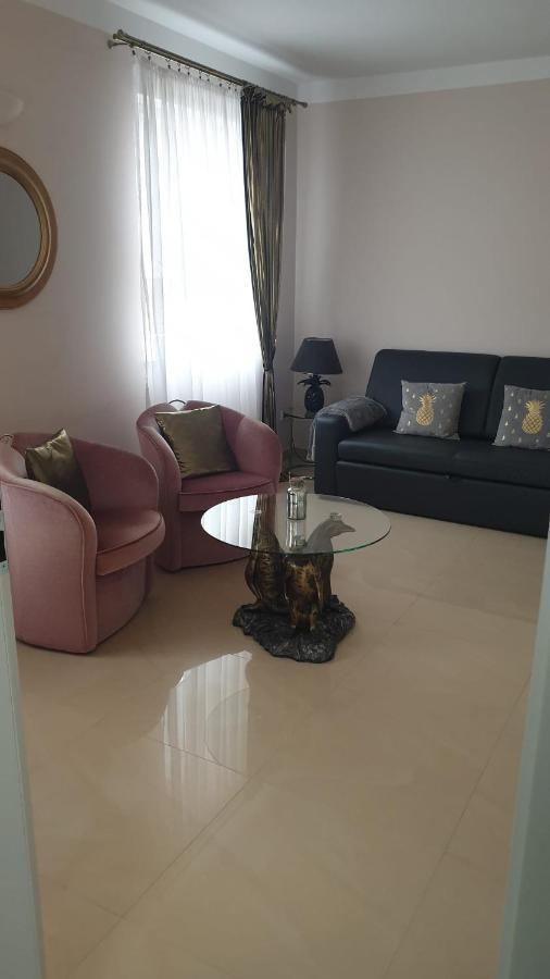 Villa Taan Royal Rewal Ngoại thất bức ảnh