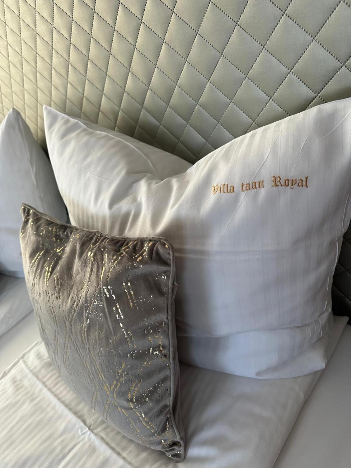 Villa Taan Royal Rewal Ngoại thất bức ảnh
