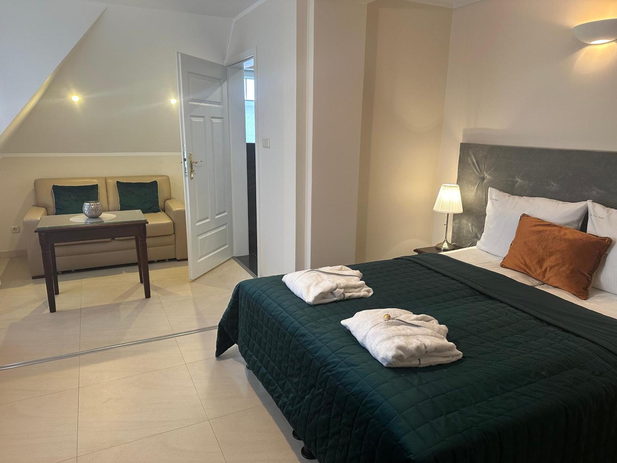 Villa Taan Royal Rewal Ngoại thất bức ảnh