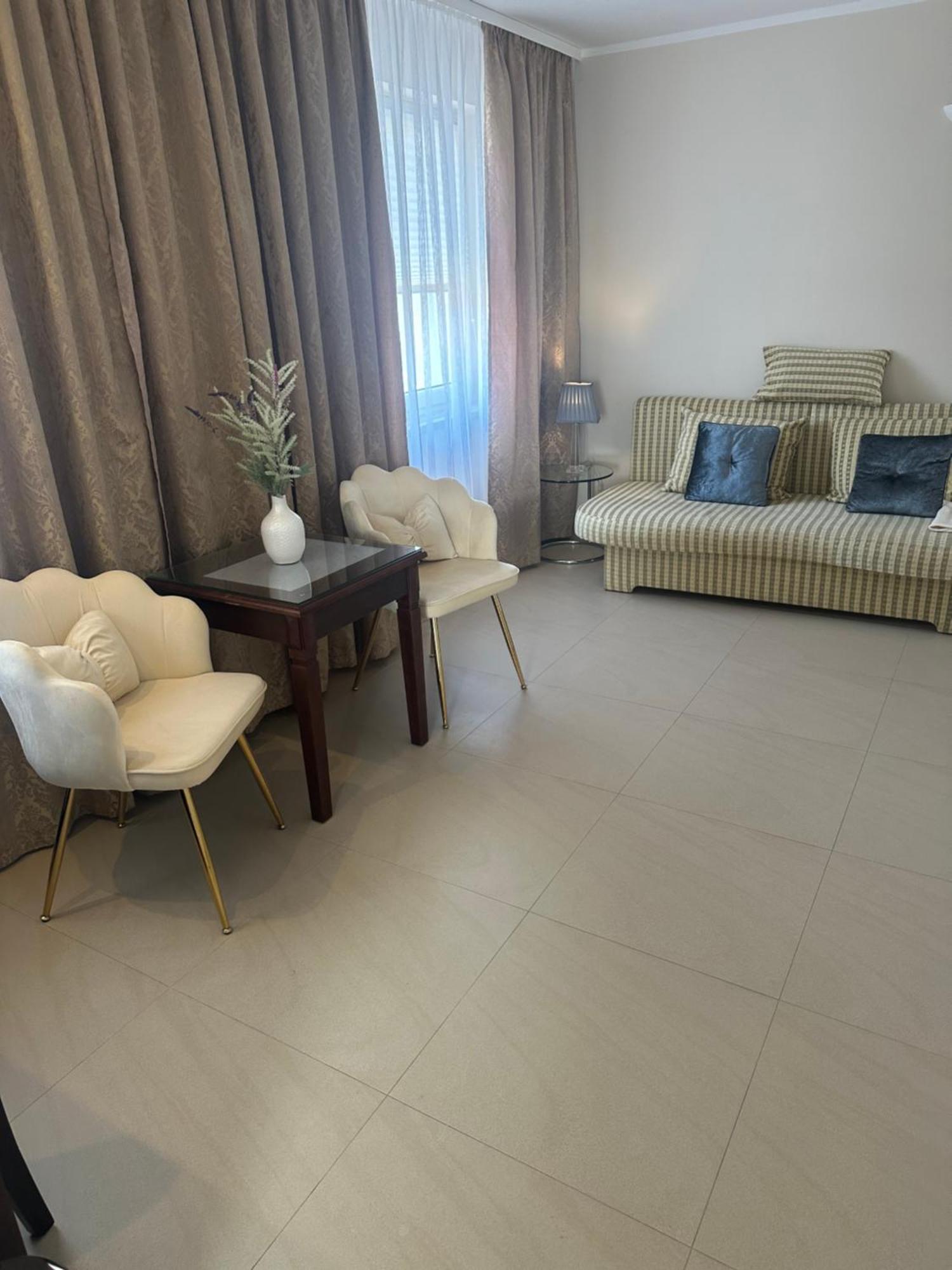 Villa Taan Royal Rewal Ngoại thất bức ảnh