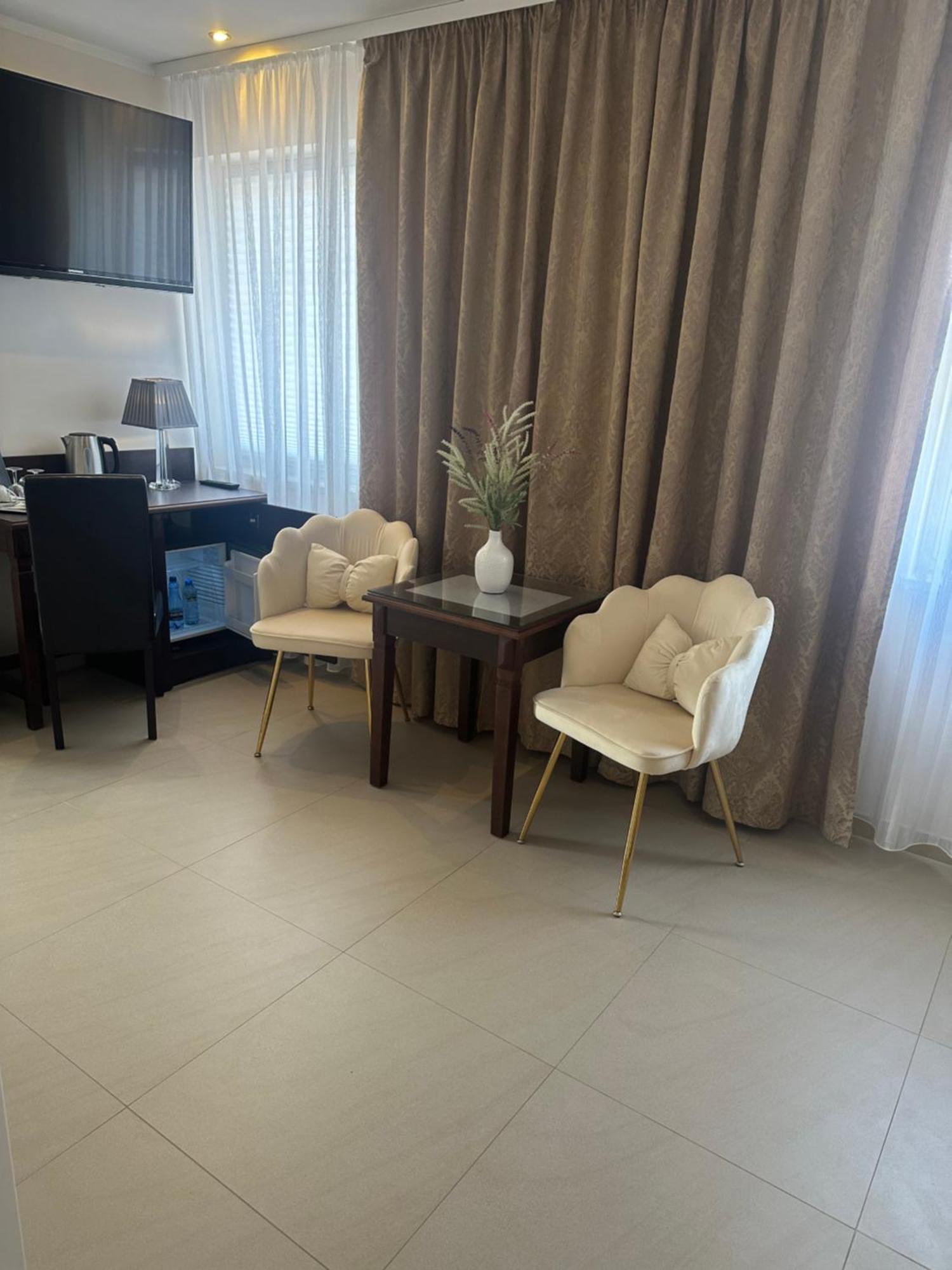 Villa Taan Royal Rewal Ngoại thất bức ảnh