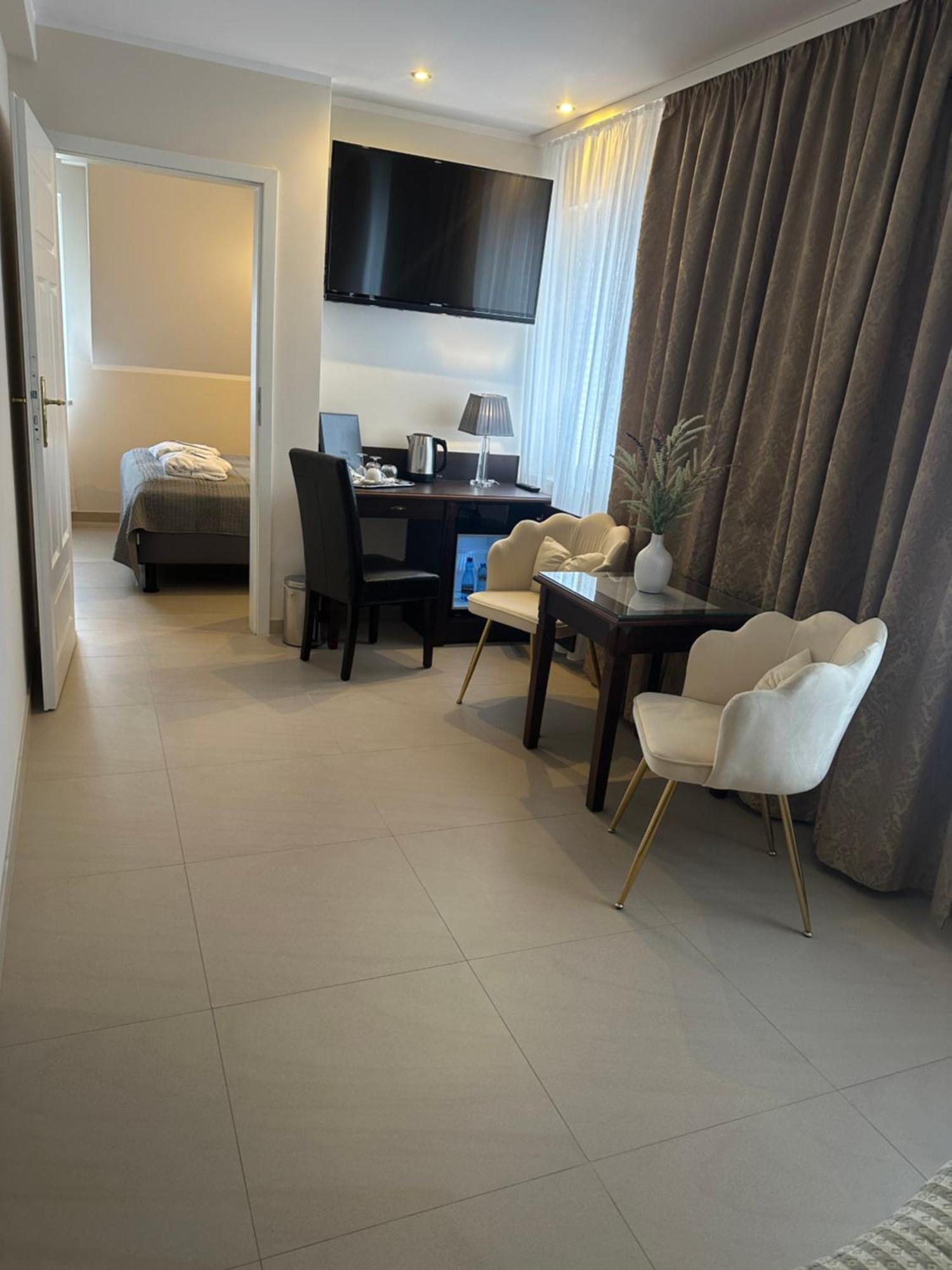 Villa Taan Royal Rewal Ngoại thất bức ảnh